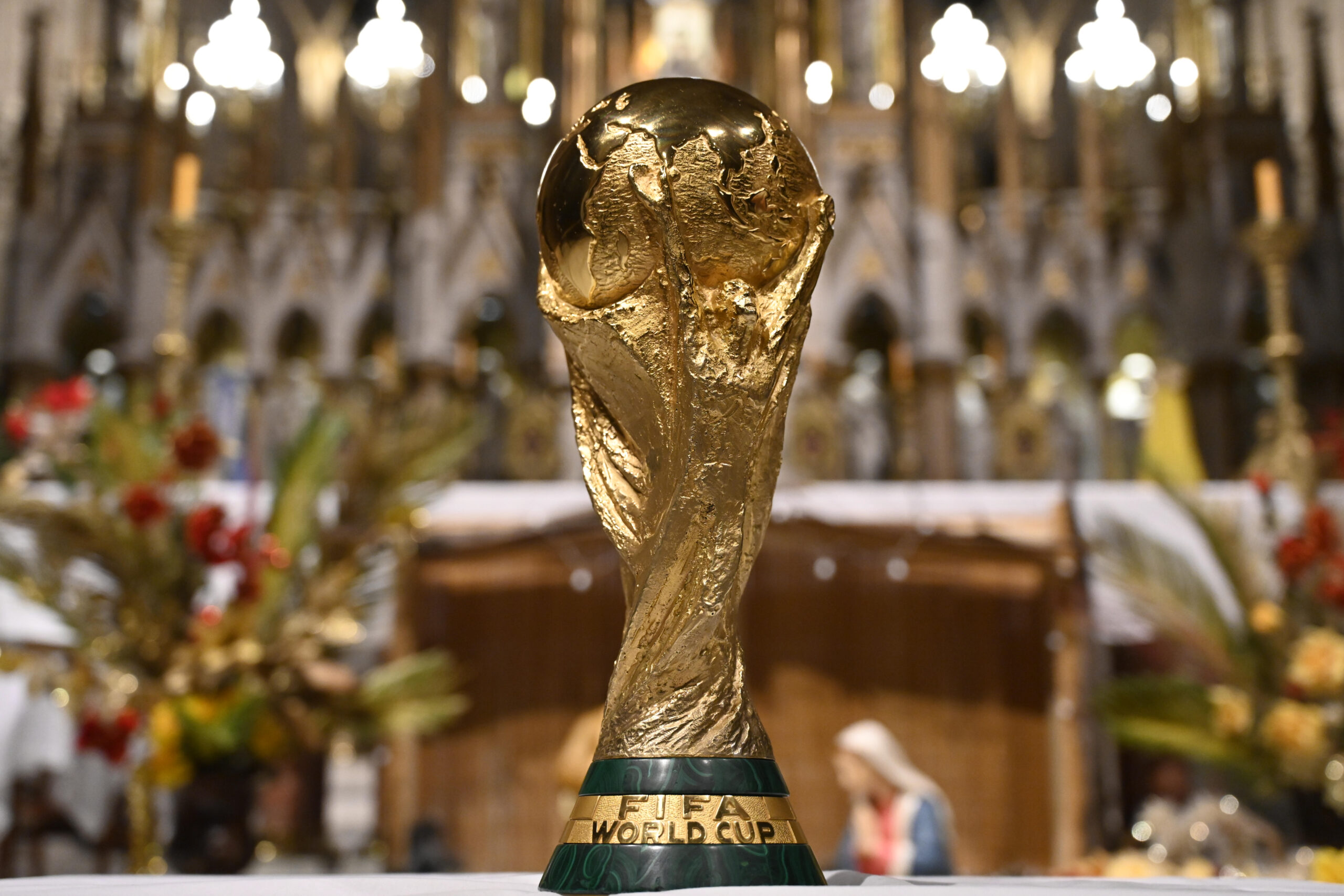 La Copa del Mundo ante la Virgen de Luján